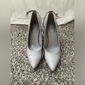 Marc Fisher Ankle Strap Barns Heels Patent Leather Pumps